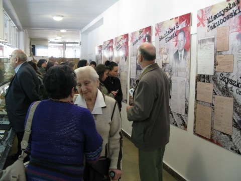 Wystawa jest udostępniona w holu MBP (fot. MBP w Jaśle)