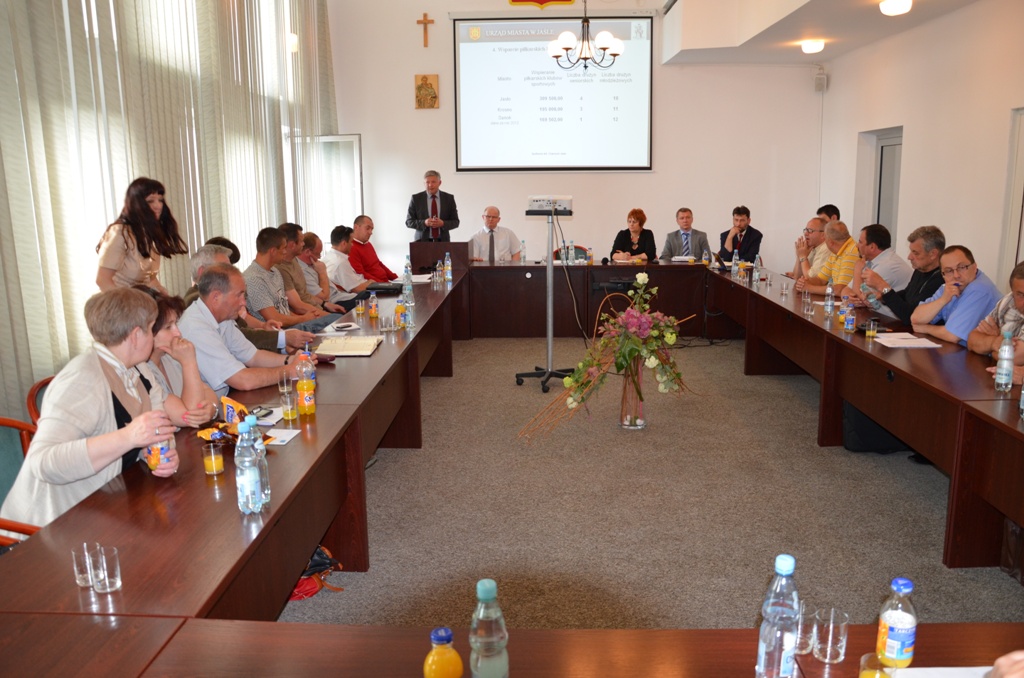 Spotkanie w sprawie sytuacji finansowej Czarnych Jasło