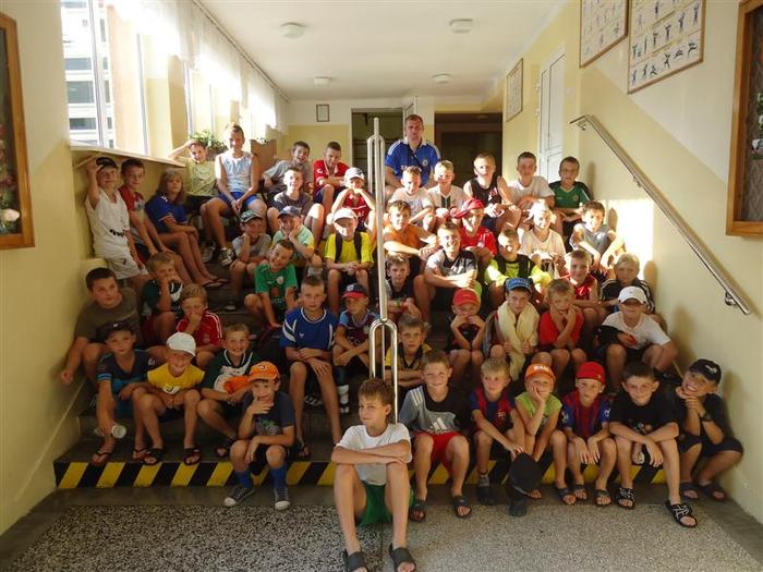 Szóstka realizuje Powszechny Program Nauki Pływania