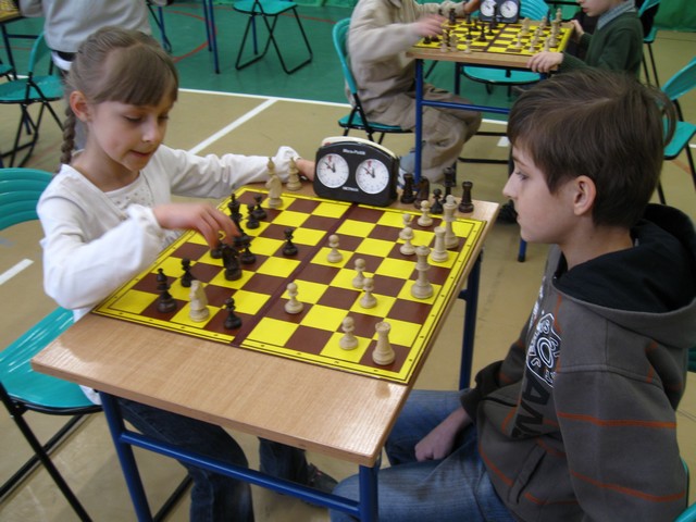Turniej szachowy w Gimnazjum nr 1 / fot. Kazimierz Bobula