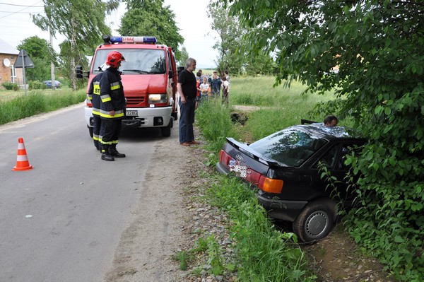 Wypadek w Łajscach. Fot. terazJaslo.pl / Damian Palar