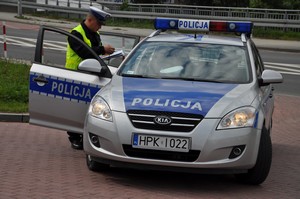 POLICJA