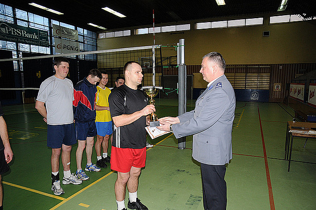 Siatkówka mundurowych