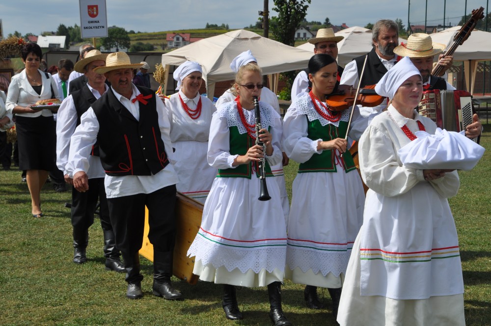 Dożynki Powiatu Jasielskiego 2013 w Skołyszynie Dożynki Powiatu Jasielskiego 2013 w Skołyszynie