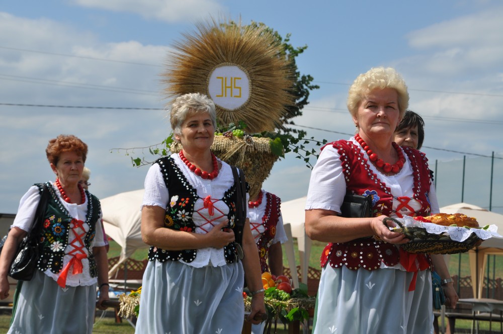 Dożynki Powiatu Jasielskiego 2013 w Skołyszynie Dożynki Powiatu Jasielskiego 2013 w Skołyszynie