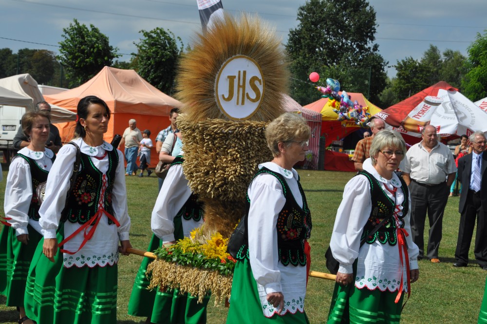 Dożynki Powiatu Jasielskiego 2013 w Skołyszynie Dożynki Powiatu Jasielskiego 2013 w Skołyszynie