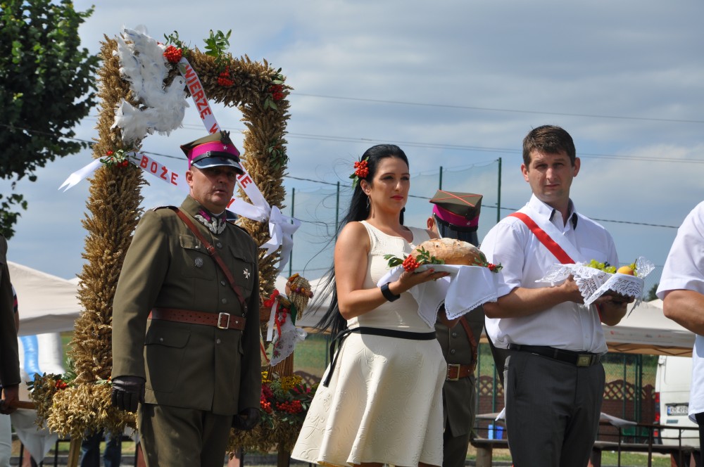 Dożynki Powiatu Jasielskiego 2013 w Skołyszynie Dożynki Powiatu Jasielskiego 2013 w Skołyszynie
