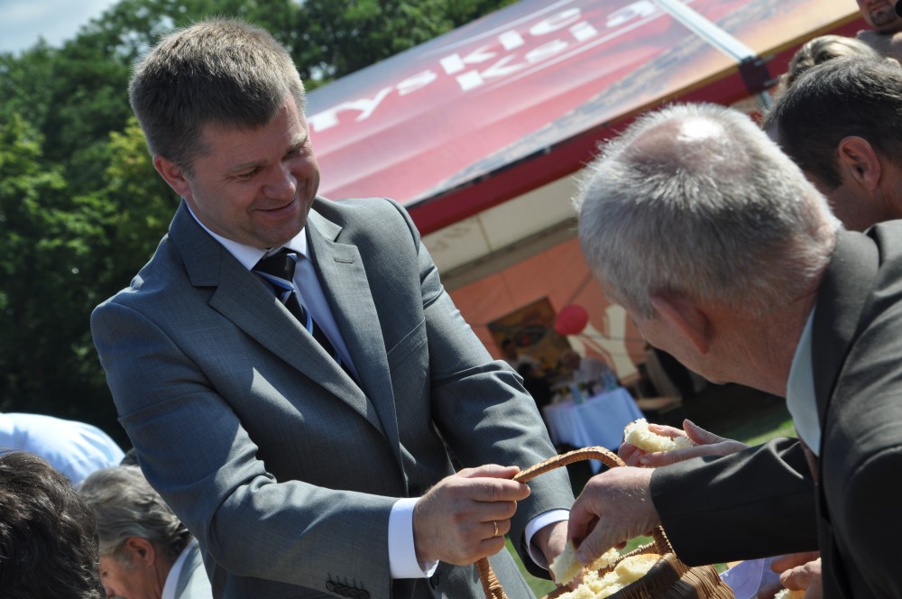 Dożynki Powiatu Jasielskiego 2013 w Skołyszynie Dożynki Powiatu Jasielskiego 2013 w Skołyszynie