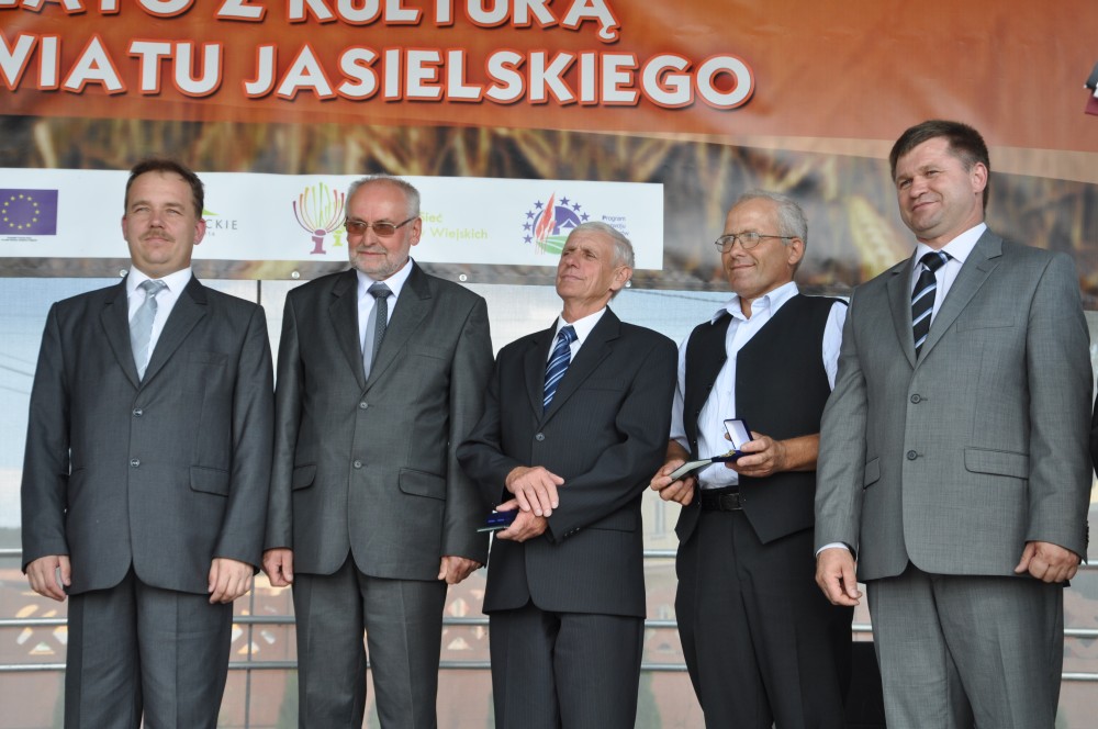 Dożynki Powiatu Jasielskiego 2013 w Skołyszynie Dożynki Powiatu Jasielskiego 2013 w Skołyszynie