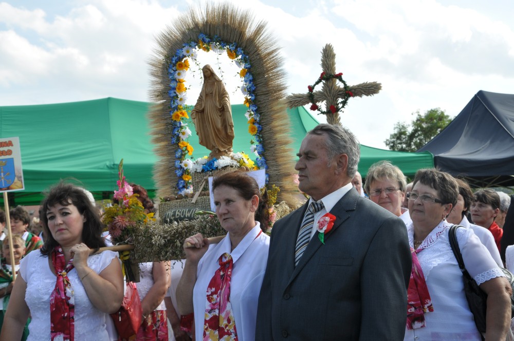 Dożynki Powiatu Jasielskiego 2013 w Skołyszynie Dożynki Powiatu Jasielskiego 2013 w Skołyszynie