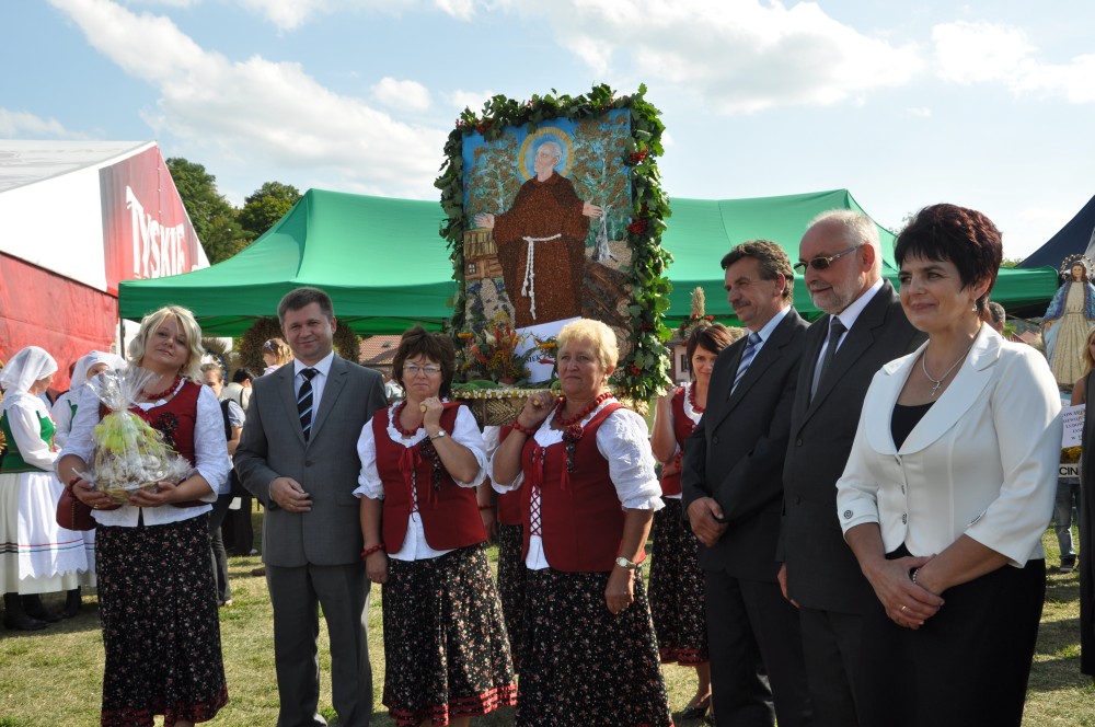 Dożynki Powiatu Jasielskiego 2013 w Skołyszynie Dożynki Powiatu Jasielskiego 2013 w Skołyszynie