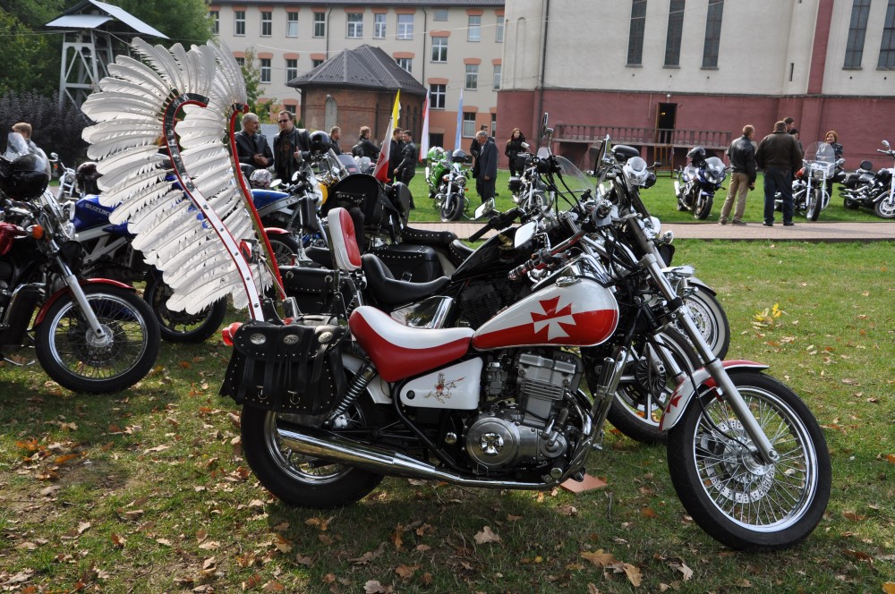 Zakończenie sezonu motocyklowego w Dębowcu Zakończenie sezonu motocyklowego w Dębowcu
