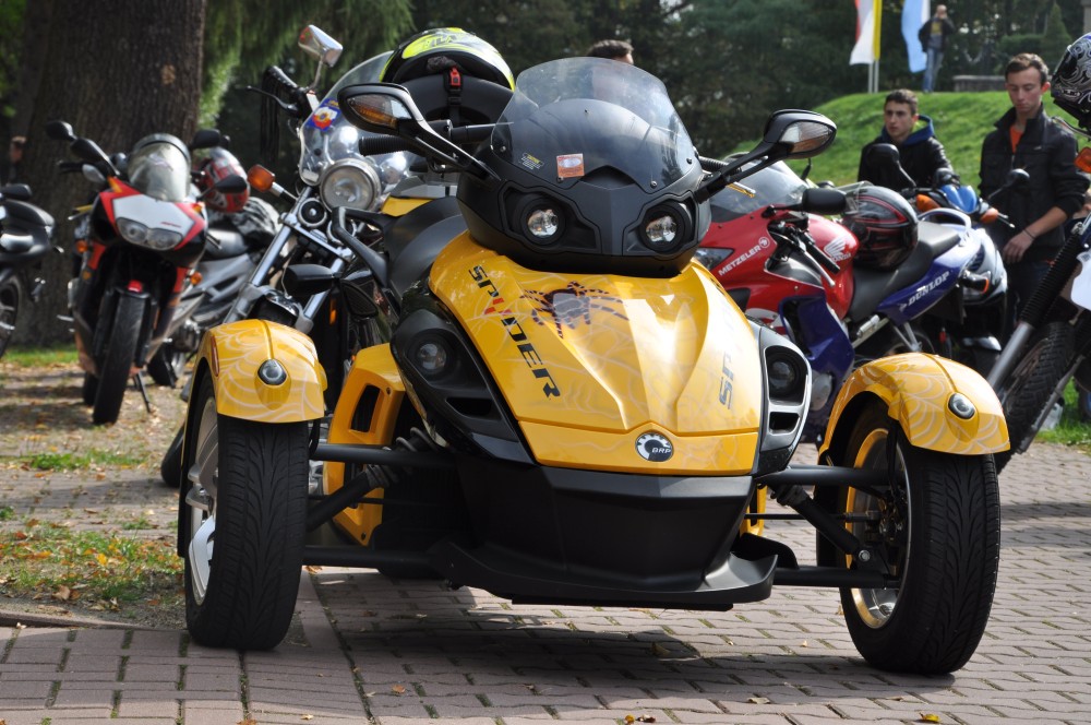 Zakończenie sezonu motocyklowego w Dębowcu Zakończenie sezonu motocyklowego w Dębowcu