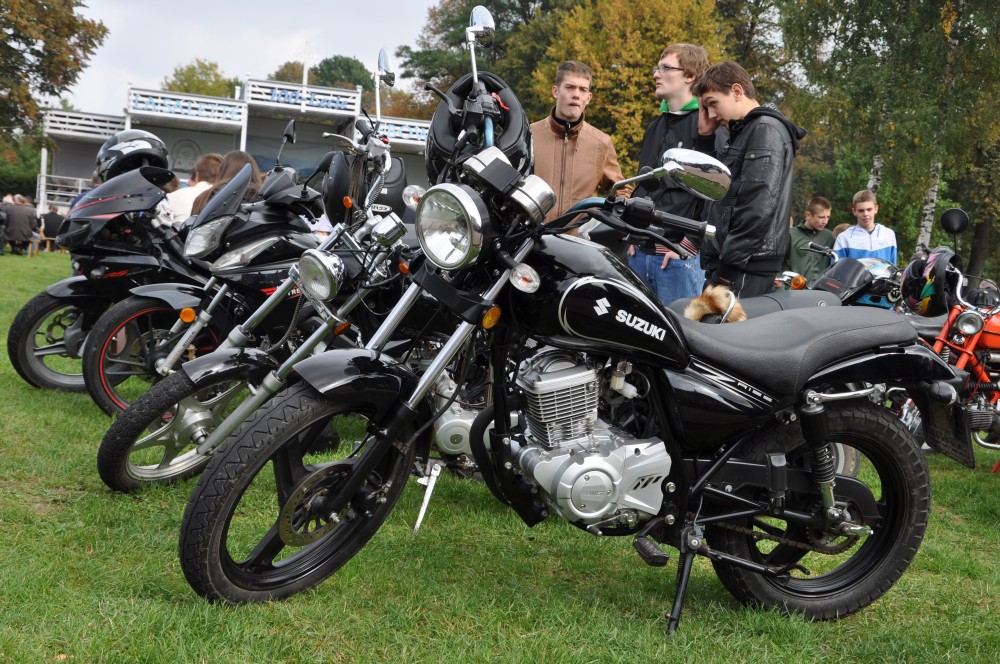 Zakończenie sezonu motocyklowego w Dębowcu Zakończenie sezonu motocyklowego w Dębowcu