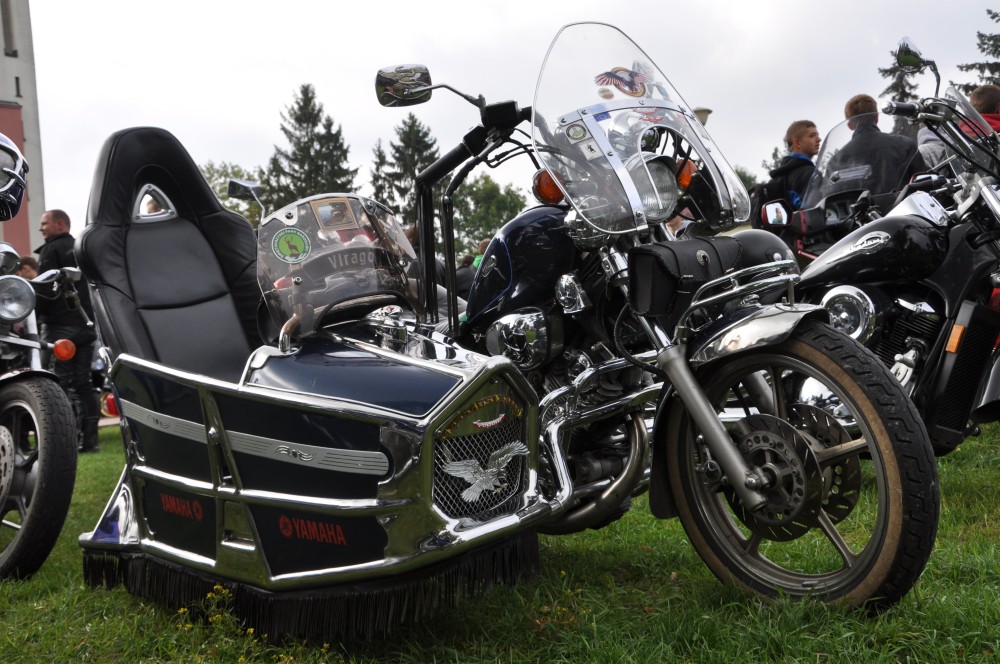 Zakończenie sezonu motocyklowego w Dębowcu Zakończenie sezonu motocyklowego w Dębowcu