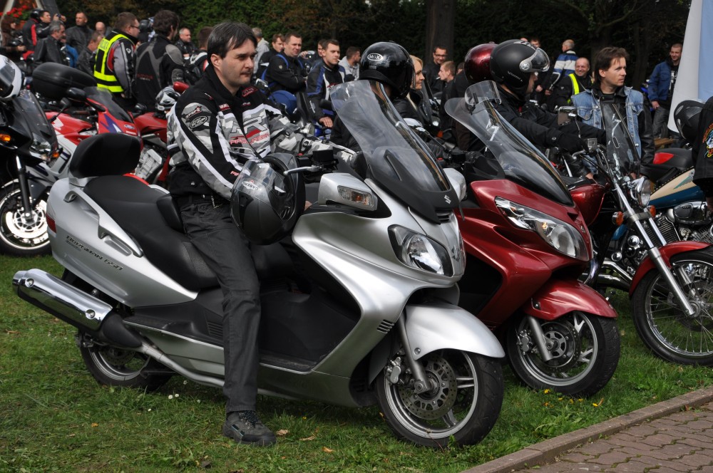 Zakończenie sezonu motocyklowego w Dębowcu Zakończenie sezonu motocyklowego w Dębowcu