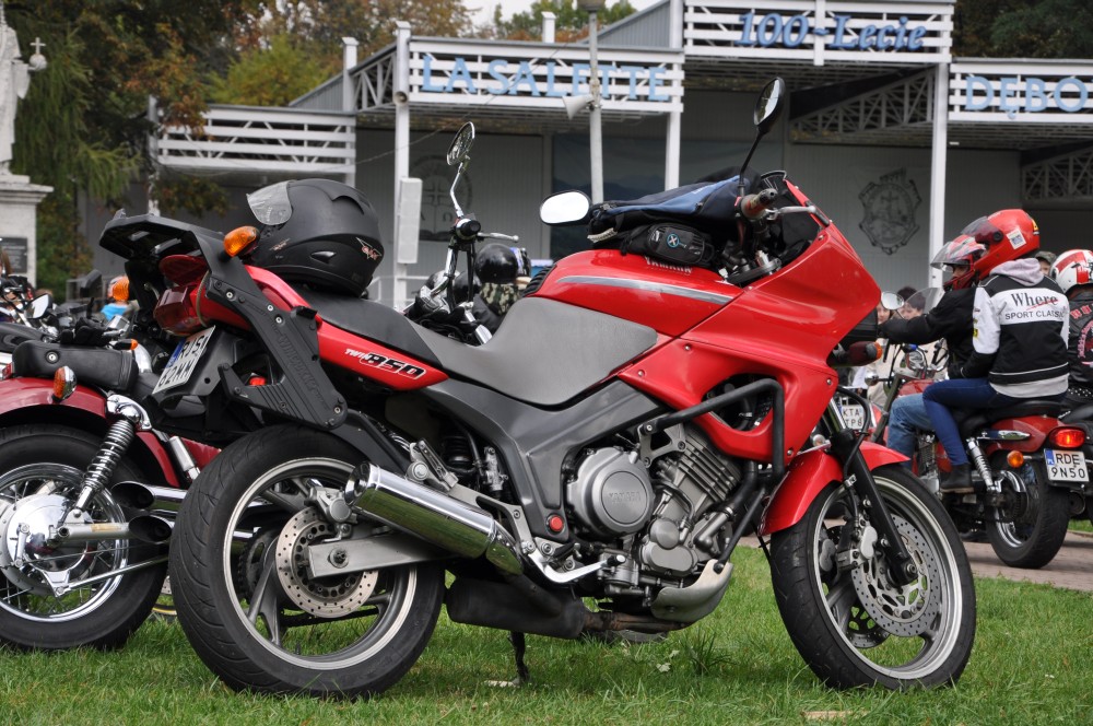 Zakończenie sezonu motocyklowego w Dębowcu Zakończenie sezonu motocyklowego w Dębowcu