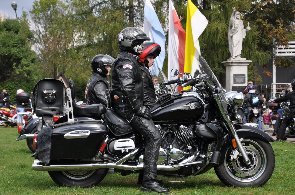 Zakończenie sezonu motocyklowego w Dębowcu Zakończenie sezonu motocyklowego w Dębowcu