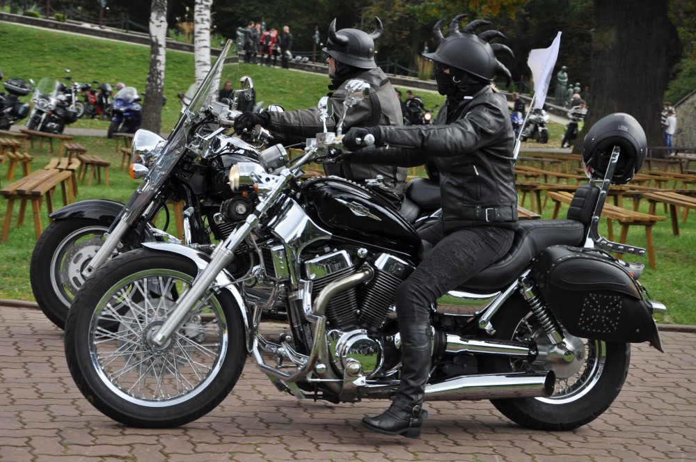 Zakończenie sezonu motocyklowego w Dębowcu Zakończenie sezonu motocyklowego w Dębowcu