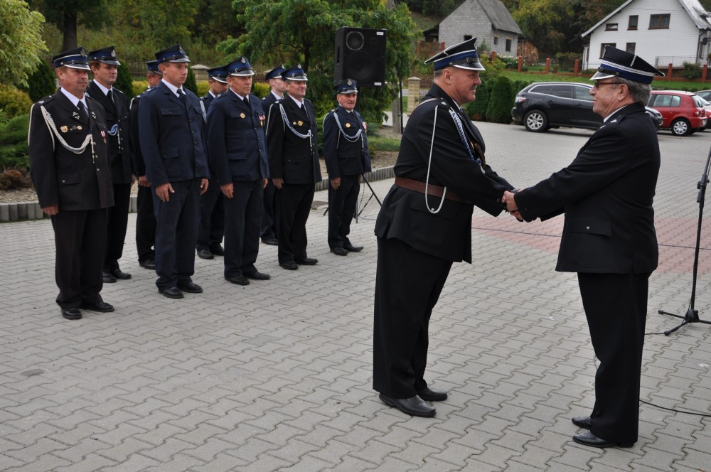 Uroczyste przekazanie samochodu dla OSP Kąty