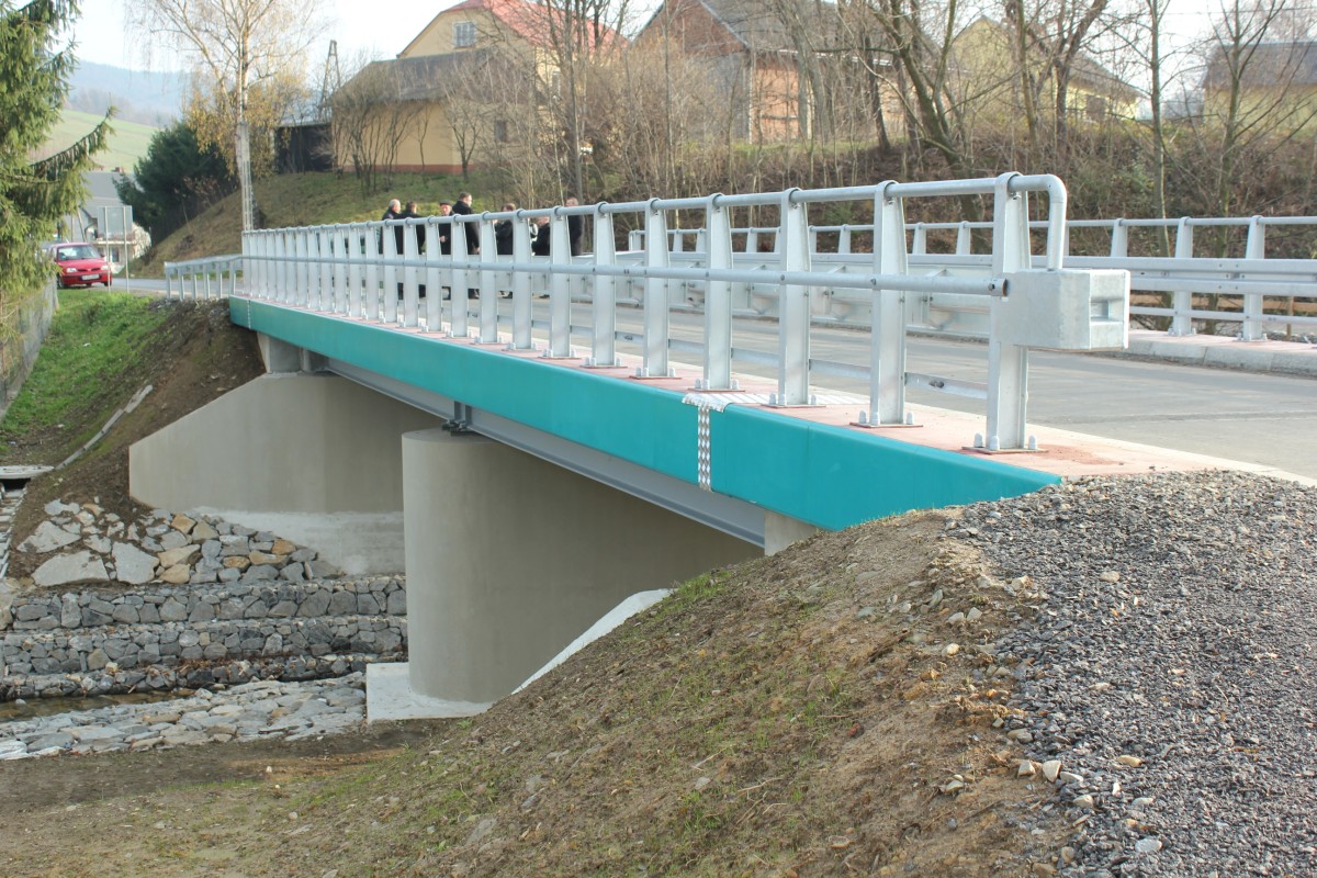 Nowy most w Kątach