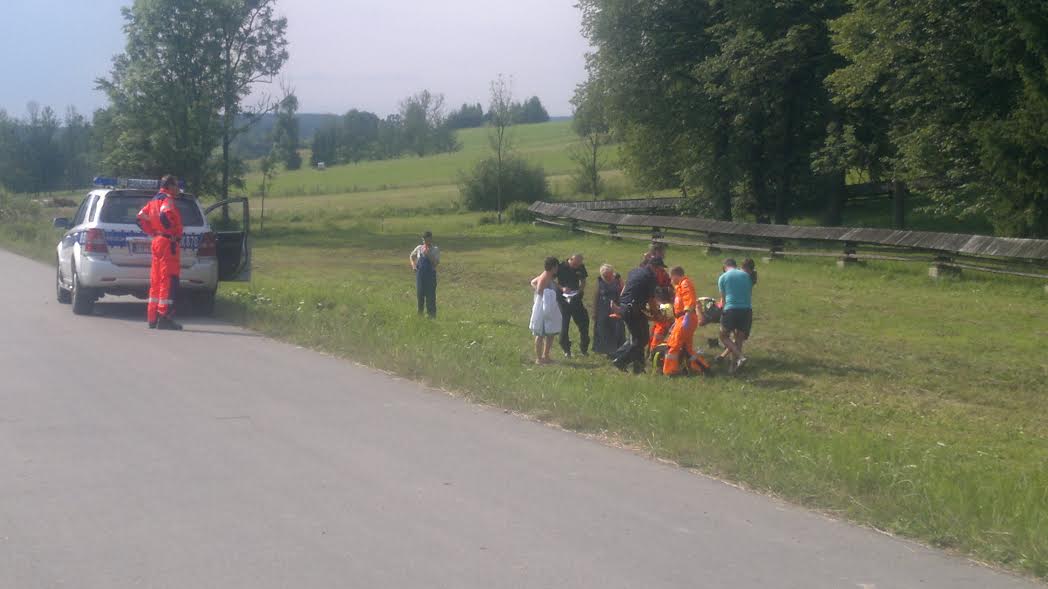 Działania ratownicze na miejscu zdarzenia. Fot. © terazJaslo.pl / Czytelnik Marcin