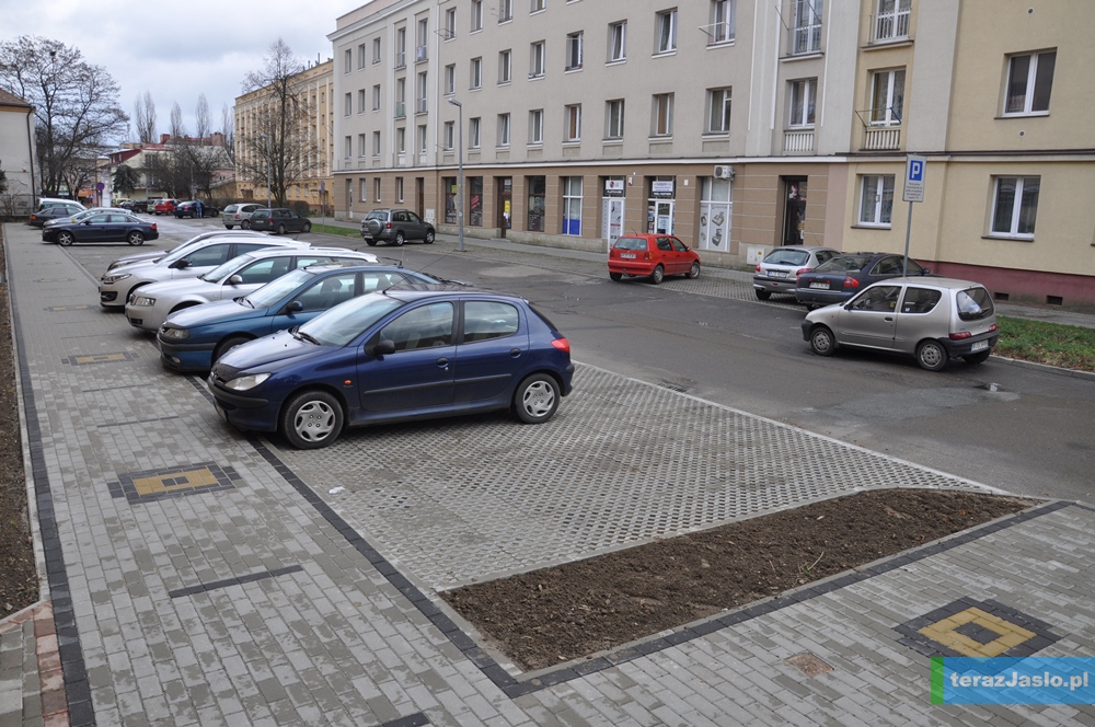 Parking przy ulicy Słowackiego